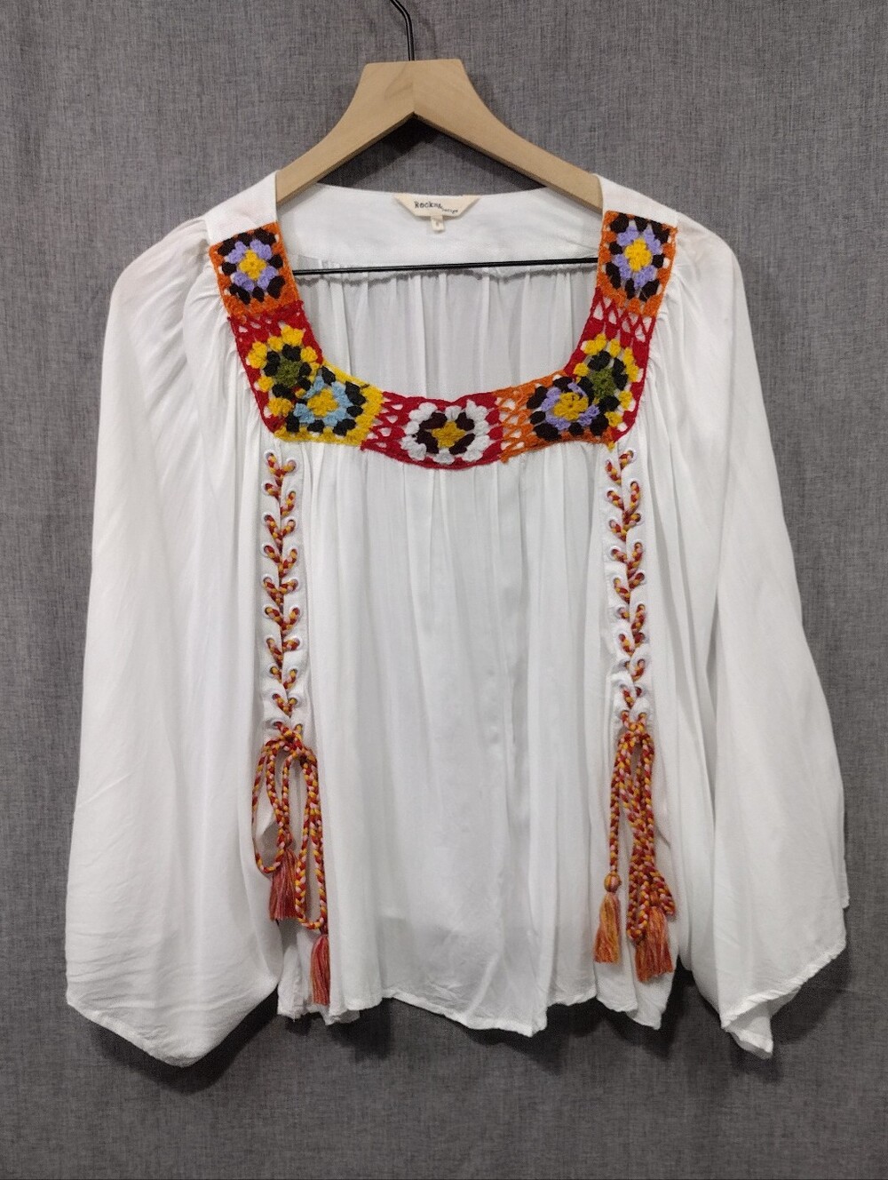 Rocks & Indigo Embroidered Peasant Blouse Women's S White Red Bobo Retro 90s Y2K